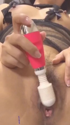 露脸白富美与富豪男日常性爱自拍流出 截图9