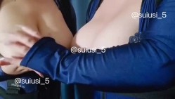波霸女神【老公不在家】喷血付费福利，闺蜜百合激情啪啪道具紫薇，阴道连续下弹珠 截图13
