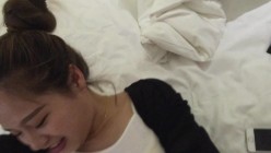 《换妻俱乐部泄密流出》绿帽老公带着老婆和其他男人玩3P,4P 完美露脸 截图11