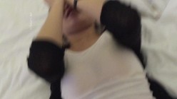 《换妻俱乐部泄密流出》绿帽老公带着老婆和其他男人玩3P,4P 完美露脸 截图16