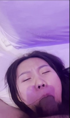 万元定制，线上女神线下母狗，虎牙博主【圣语abby】福利，裸舞自慰，爆燃约炮金主，口交啪啪调教 截图4
