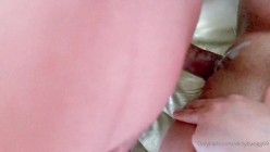 泰国极品小只马人妻「BeNight69」OF大尺度私拍，献妻换妻、多人群P、肛交、三通 截图13