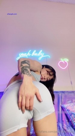 中韩混血博士生，超大阴蒂，撸铁肌肉女【peachy】自慰啪啪群P，下海拍A片，猛女 截图11
