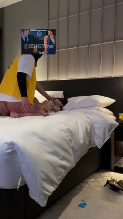 江苏90后夫妻烧婊子，【静香阿姨_缇娜小姐】付费福利，极品白富美，淫妻小少妇 截图8