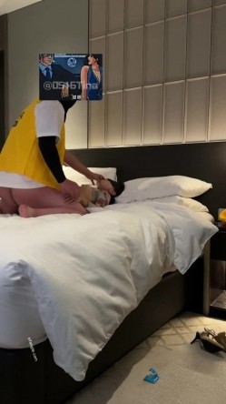 江苏90后夫妻烧婊子，【静香阿姨_缇娜小姐】付费福利，极品白富美，淫妻小少妇 截图9