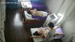 新流出 ️【破解摄像头】 ️美容院高质量少妇小姐姐全身刮毛 截图9