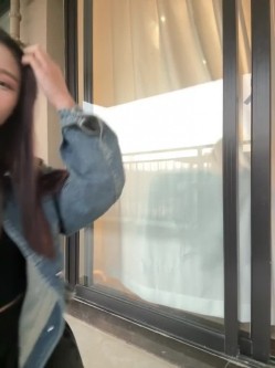 ️清纯主播【202509yoyo】表姐带着表妹下海直播、在线教口活、练习做爱姿势 截图11
