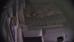 酒店偷拍反差婊气质妹子刚进入酒店就褪下裙子迫不及待等待男友的大屌插入 截图1