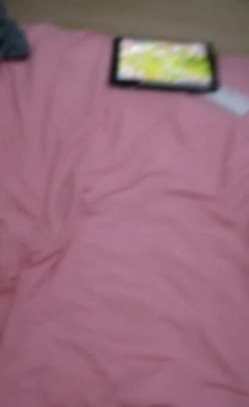 萝莉萌妹子双人秀来大姨妈第二部 屁股上写字肛塞插入翘着屁股玩弄 截图4