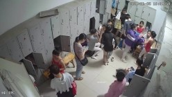 舞蹈班《监控破解》偷拍多位美女学员后台换衣服 截图16