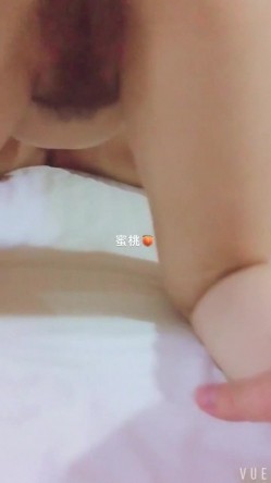 极品推特女神〖蜜桃 〗性爱私拍流出 蜜桃粉穴 户外偷操 截图9