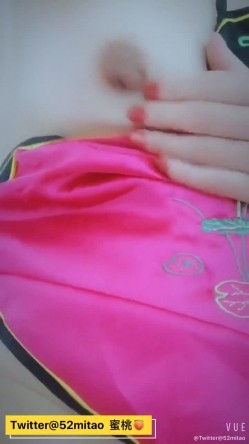 极品推特女神〖蜜桃 〗性爱私拍流出 蜜桃粉穴 户外偷操 截图11