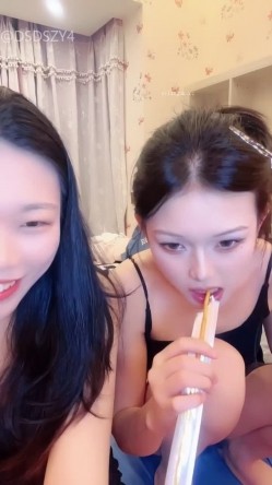 ️神似某明星的【兜兜】女神被干了 超级反差 截图1