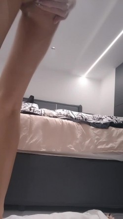 性感尤物兔女郎！新人下海4小时激情！上来先干一炮，滴蜡骚逼抽烟，振动棒猛捅，花样多各种玩 截图8