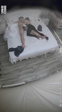 【360酒店】稀缺欧式俯视公主大床房,质量上乘，几个妹子的身材都不错，做爱花样多，角度完美 截图3