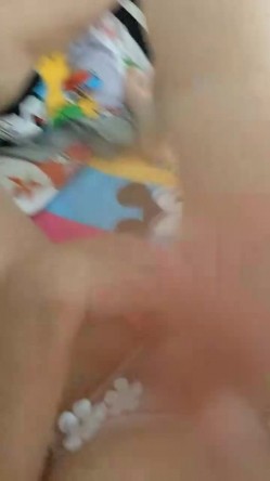 千里送逼，坐上高铁去约炮，【妖娆小宝贝】，美腿御姐，高铁厕所自慰，奥迪车震 截图11