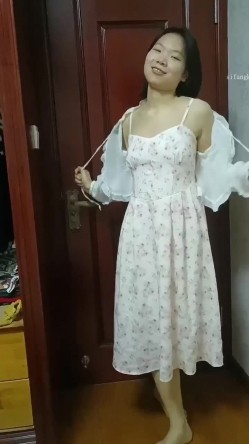 冒充经纪人忽悠漂亮学妹 脱光光来一段裸舞表演一下才艺 截图8