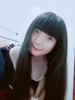 《台湾情侣泄密》湖中之光高二女生廖彦宁性爱私拍泄密流出 截图8