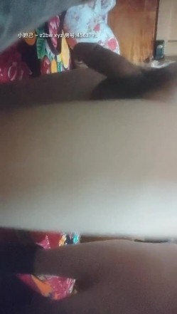 大神嫖C经常不戴套城中村炮区扫街选B戴眼镜的文化鸡50块无套内射完事阿姨说好久没这么爽了然后再干一个穿靴子的 截图15