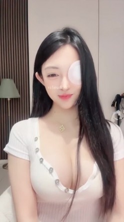 骚逼主播【鹅妹妹】仙女颜值,裸舞很专业,奶大逼粉,掰逼诱惑,道具自慰,裸舞诱惑,包射 截图13