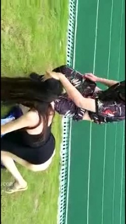 【极品推荐】超女神小喵啪啪甄选操场被操户外露出户外啪啪三女互舔强制口爆极其淫荡 截图12