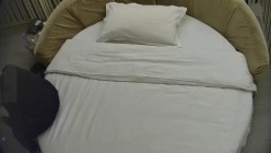 情趣台 妓女小姐姐开辟情趣战场 中年少妇日常接客啦 侍候失足大哥 项目有点潦草 还是年轻小妹好 截图2