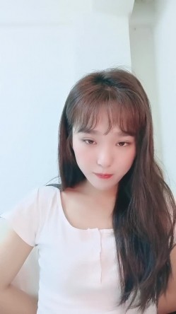 核弹！校花被干了~20小时~【杨洋小妹妹】无套啪啪~吞精~ 截图3