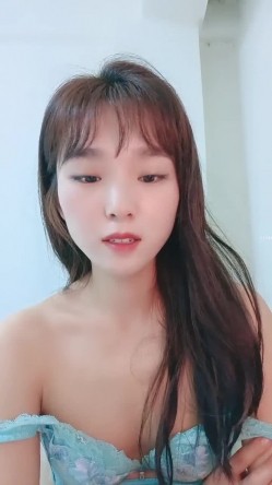 核弹！校花被干了~20小时~【杨洋小妹妹】无套啪啪~吞精~ 截图7