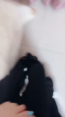 【菲菲回忆】妖艳双女 高颜值超棒身材 会舔会吸 4P啪啪 超级大奶 上下跳动 喷水 截图9