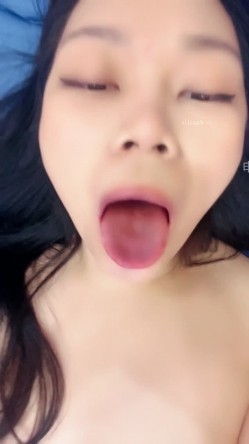 ️神似某明星的【兜兜】女神被干了 超级反差 截图15