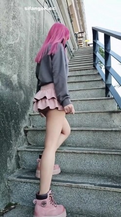 露出调教【小小Q】户外乳夹的秘密 截图8