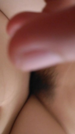 女孩：你鸡儿长得太丑了，嘿嘿，洗澡了吗，臭死了怪不得，好臭的屁股，爆你菊哦。 男：要乖乖，想要不，没洗，知道错了 截图12