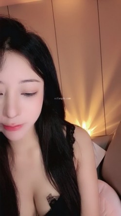 明星颜值！【真不爱吃鱼】天哪，这么漂亮居然下海了 截图1