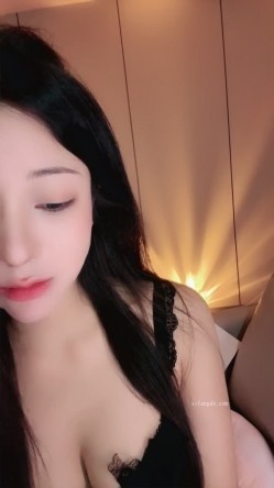明星颜值！【真不爱吃鱼】天哪，这么漂亮居然下海了 截图11