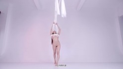 极品女神上流御姐女人味十足阿伦(维拉语梦)日月俱乐部顶级空中裸体瑜伽笑容超甜 截图16