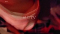 【猎奇资源 砂舞】舞厅内的淫乱 重金属质感般的性爱 抓奶 抠逼 摸屌 口爆 打站桩 站炮 激情篇 截图1