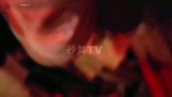 【猎奇资源 砂舞】舞厅内的淫乱 重金属质感般的性爱 抓奶 抠逼 摸屌 口爆 打站桩 站炮 激情篇 截图2