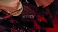 【猎奇资源 砂舞】舞厅内的淫乱 重金属质感般的性爱 抓奶 抠逼 摸屌 口爆 打站桩 站炮 激情篇 截图9