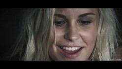 Off-The-Wall_SexArt-1080p.mp4 截图4