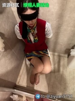 真大神「宝马哥BMWZ」《经典的极品空姐装》2号女主，空姐职业装肉丝高跟，后入狠狠抽插，口交足交调教 截图6