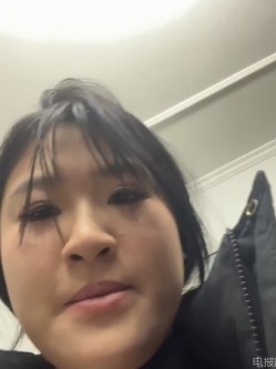 ️精神小妹【chunxiaoquqn】新晋精神小妹团播、几个年轻闺蜜一起下海赚钱 截图7