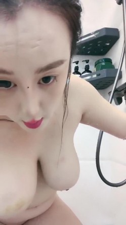 气质少妇巨乳【90大姨子】霸气背纹BBW，深喉内射又肛塞，露脸性爱全程高能 截图5