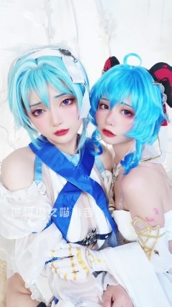 【超美高端 ️罕见露脸露点】极品Cos爆机少女【喵小吉】年终新作《双子:最强冰雪组合》原神花嫁 甘雨优菈 超清4K原档 截图3