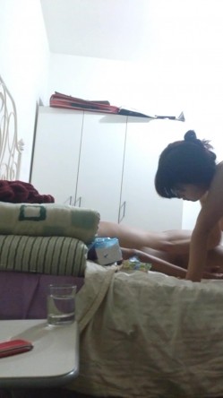 一批真实的高端小姐姐不健康私生活视图曝光 了解外围绿茶婊反差的一面 截图10