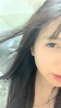 在校女大学生，【波波涩涩】，这个岁数看起来好小，含苞待放的小花骨朵，青涩，少女的逼无需多言，美爆了 截图11
