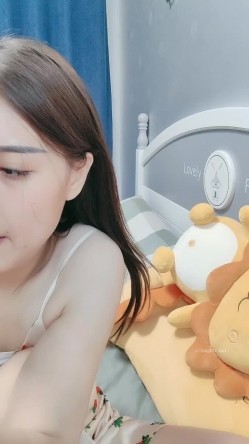 新人~学妹暑期兼职！【美少女圆】颜值明星一样~下海了，这腰线，大白臀，看的人秒硬，想插入进去爽一下 截图14