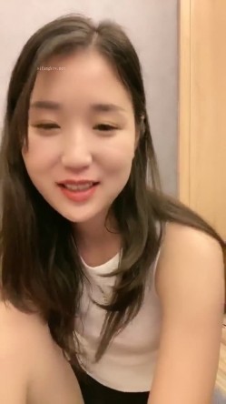 长腿校花，清纯天花板，近期热门， 【一朵喇叭花】 截图11