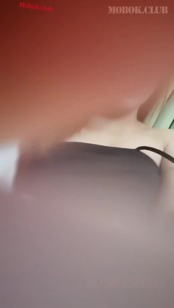 高顔值好身材妹纸与自家表弟家中造爱,户外玩刺激楼道口骑乘,很诱人 截图2
