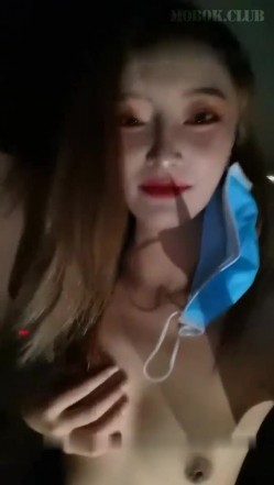 高顔值好身材妹纸与自家表弟家中造爱,户外玩刺激楼道口骑乘,很诱人 截图14