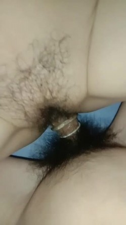 和巨乳老舅妈的性爱体验，刺激、滑熘的身体 ️没想到舅妈的小穴如此紧，让舅妈撒下娇 还害羞，18V合集流出！ 截图9